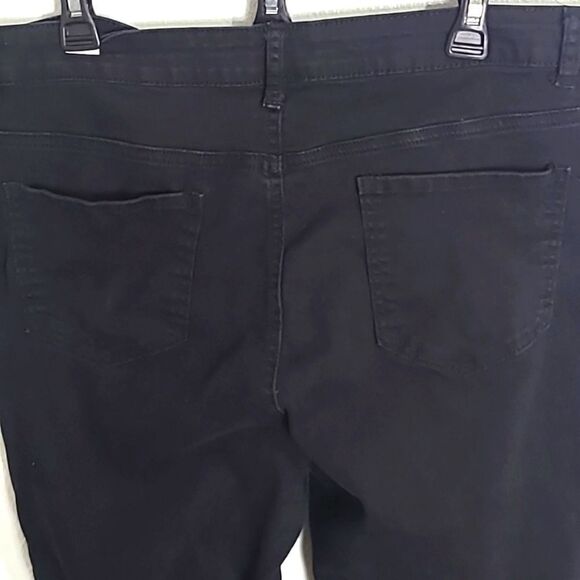 Blue Savvy Black Ripped Straight Leg Jeans, Fringe Hem, Size 20 - Picture 8 of 10